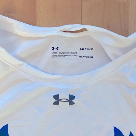 Under Armour Women’s Graphic Long Sleeve T Shirt AACC Riverhawks Softball L NWT - Picture 5 of 6